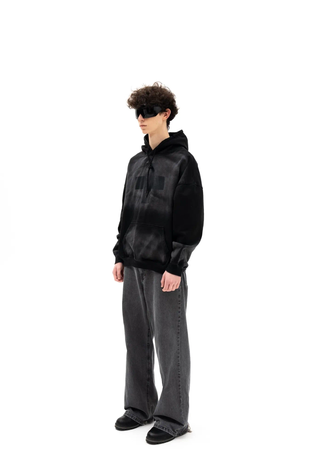 BLACK PLUS HOODIE