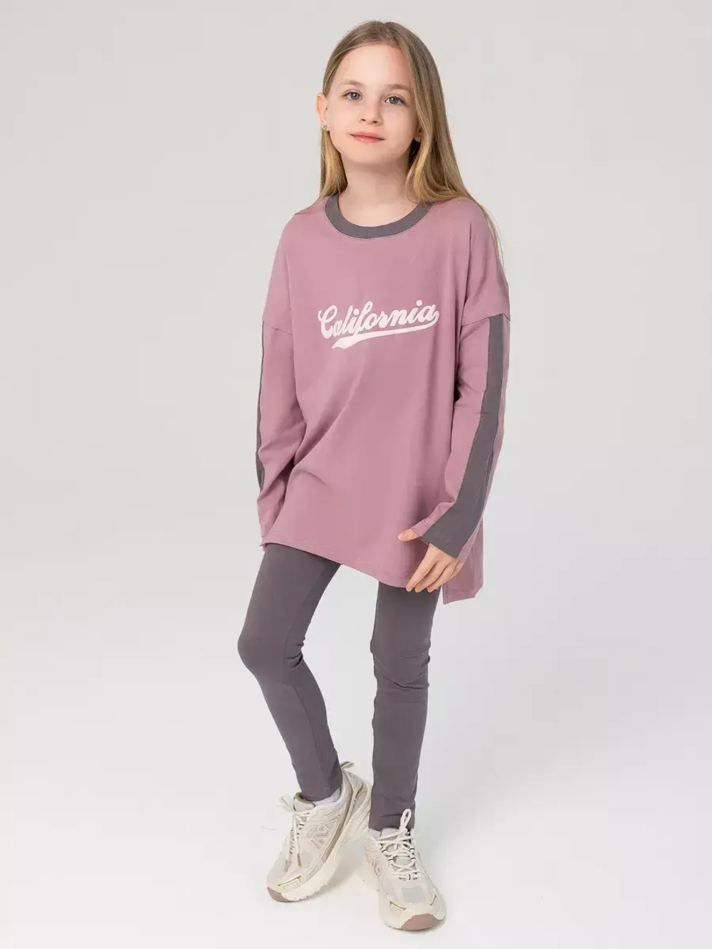 Спортивный костюм для девочки на весну