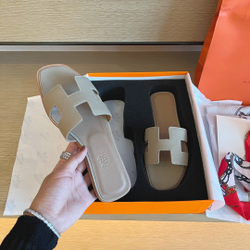 Hermes Oran Sandal