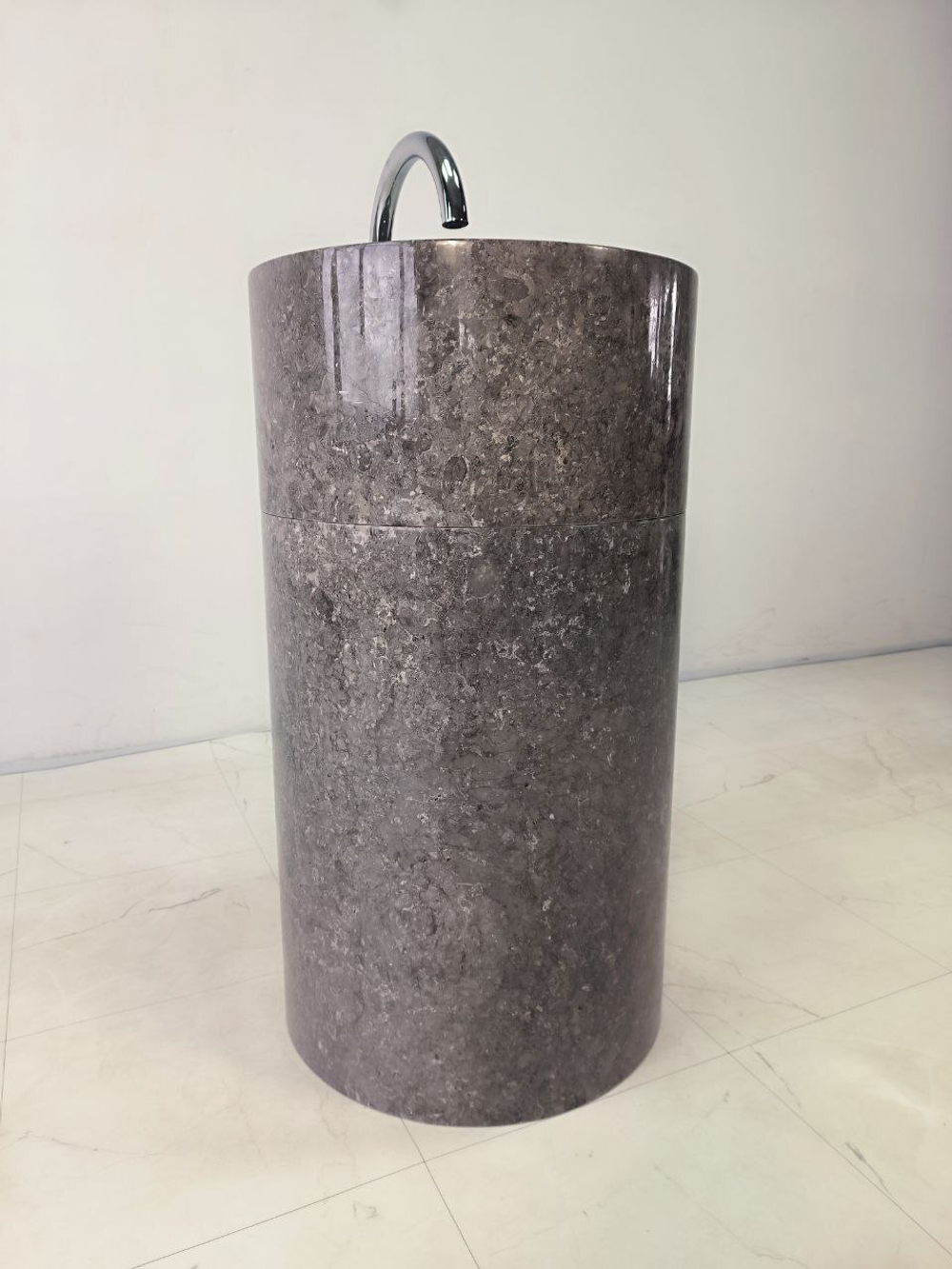 Раковина напольная из мрамора Silinder MN-63225 50*50*90
