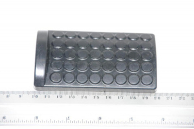 Накладка А13.33.002 педали сцепления, тормоза правая МТЗ-80/82