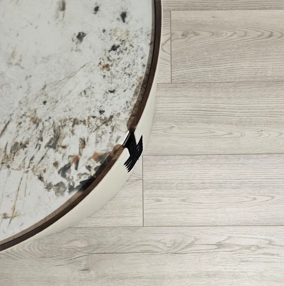 Стол журнальный 4674, Ø80х32 см, глянцевая керамика, экокожа