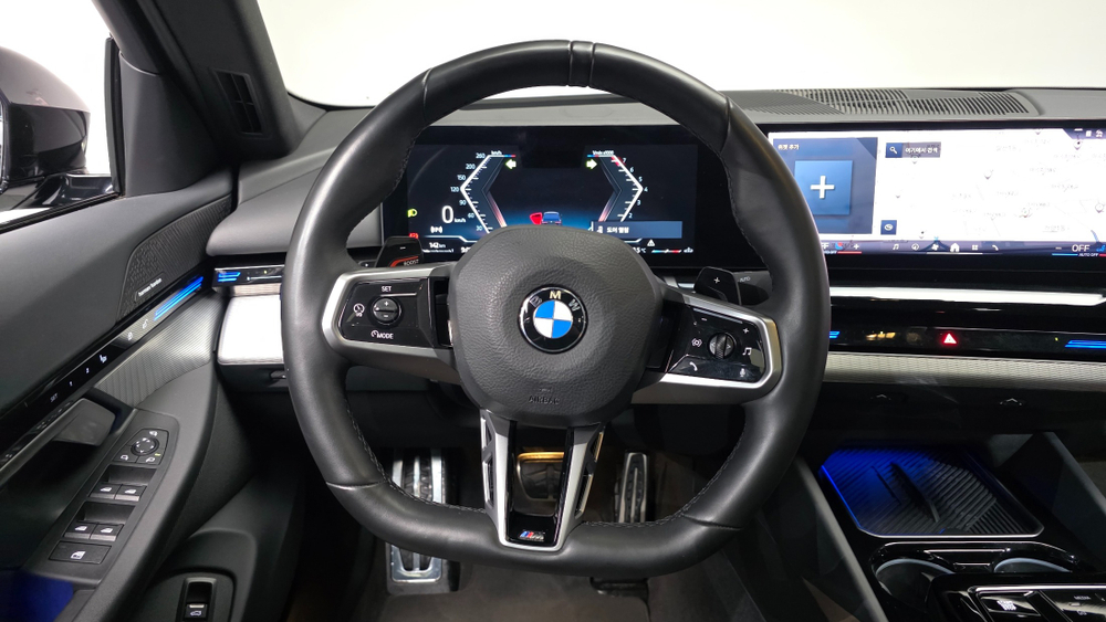 BMW 5 серии (G60) 520i M Sport