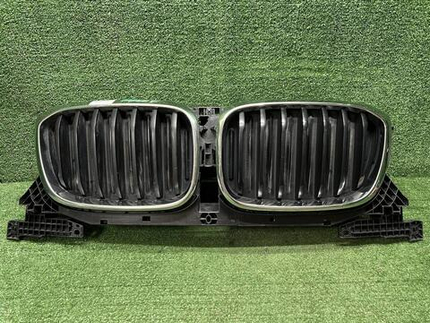 Решетка радиатора BMW X3 G01 (2017-2021)