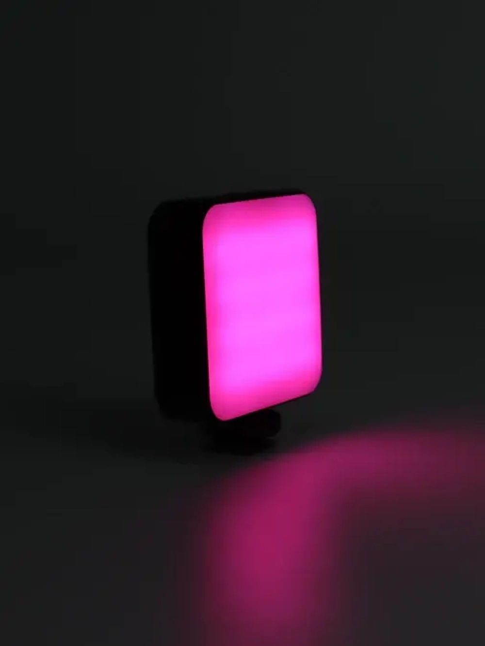 Осветитель светодиодный Raylab RL-LED06RGB-2 2500-9000K 2000mAh