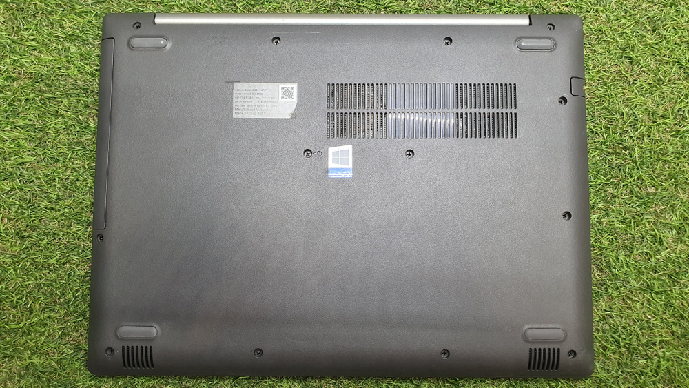 Ноутбук Lenovo AMD/4Gb/FHD