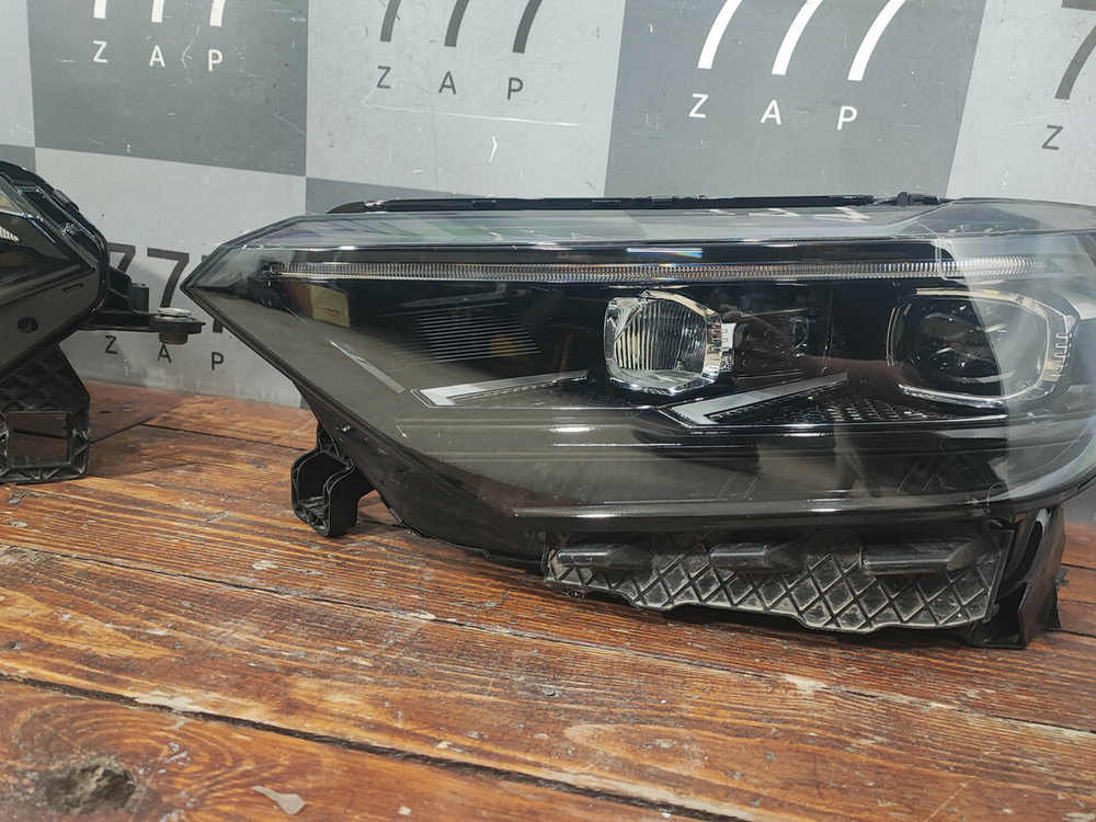 Фары Full LED комплект Volkswagen Polo 6 Оригинал 6N5941035B