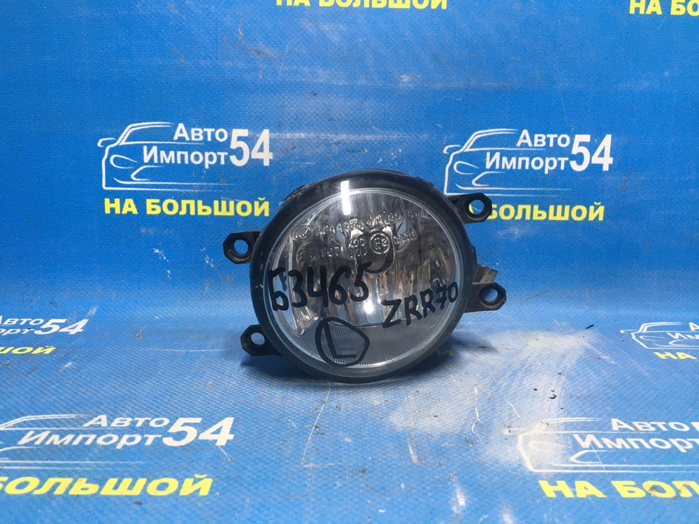 Туманка левая TOYOTA NOAH 2010-2013