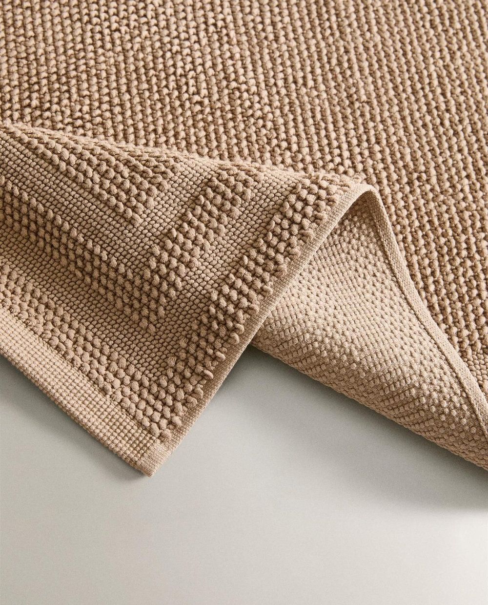 Zara Home - Нескользящий коврик для ванной из хлопка, бежевый, 50x70 см