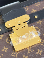 Louis Vuitton Petite Malle East West