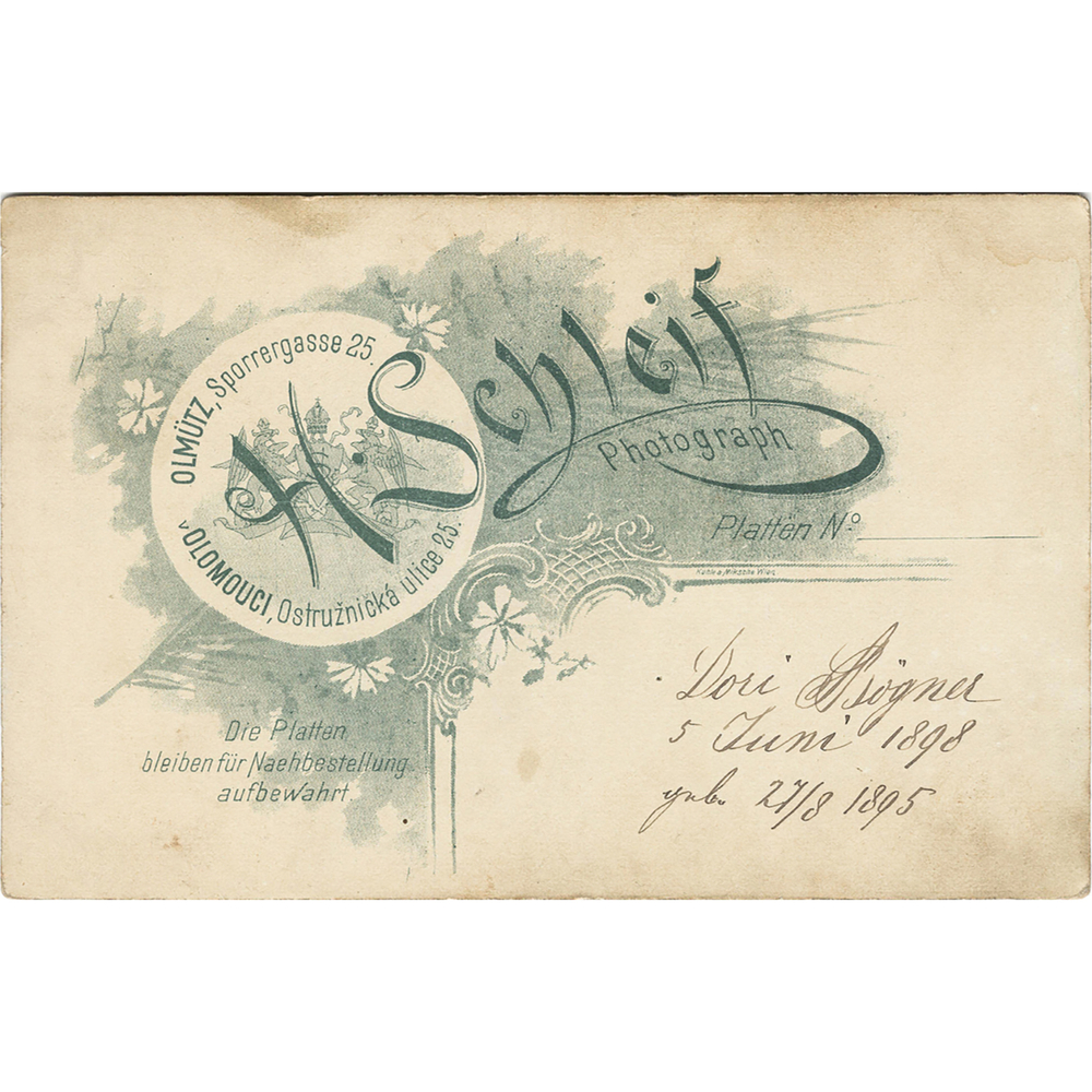 Серия студийных фотопортретов. Австро-Венгерская Империя. Конец XIX – начало XX века.