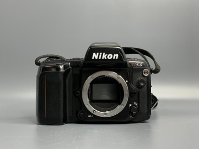 Nikon N90S