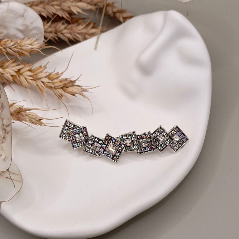 Брошь "Фигурная композиция"