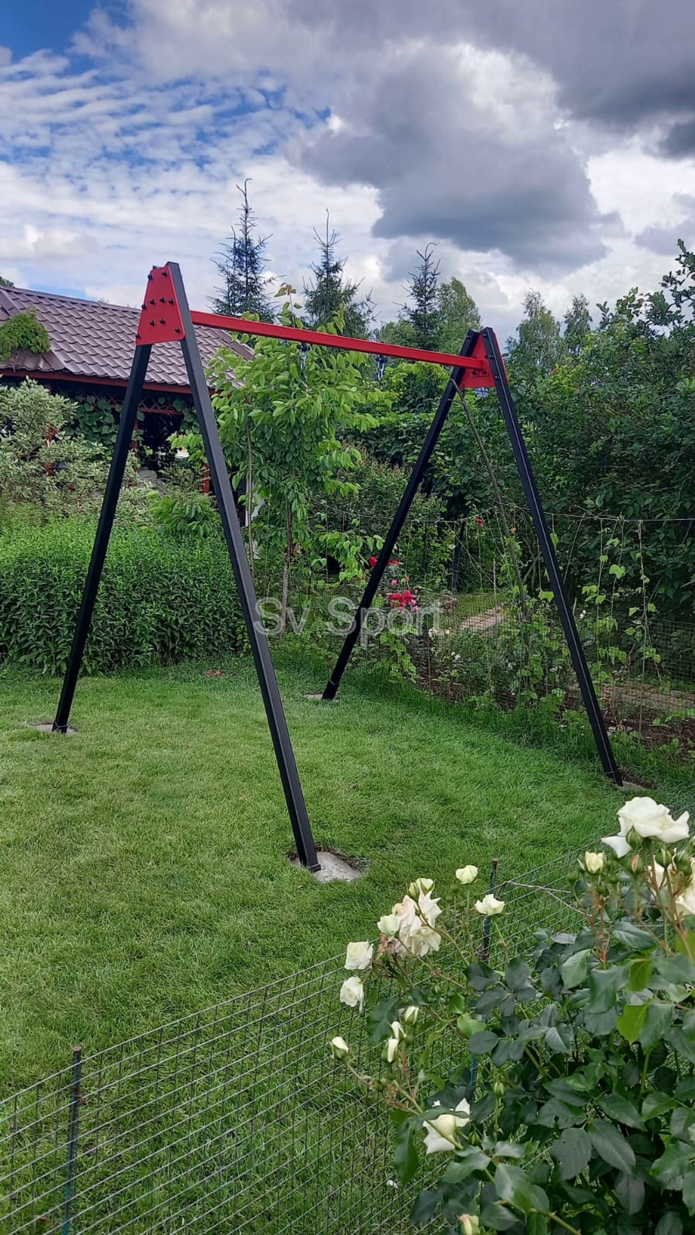 Монтаж уличных качелей Sv Sport
