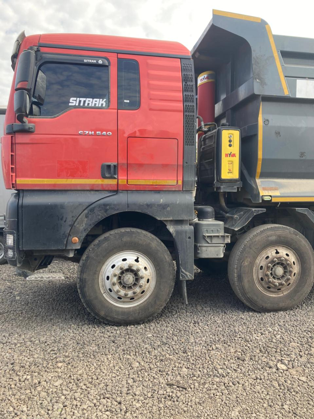 SITRAK C7H 8x4 Самосвал ZZ3316V466ME (Дизельный, 12,4 л, 540 л.с., МТ)