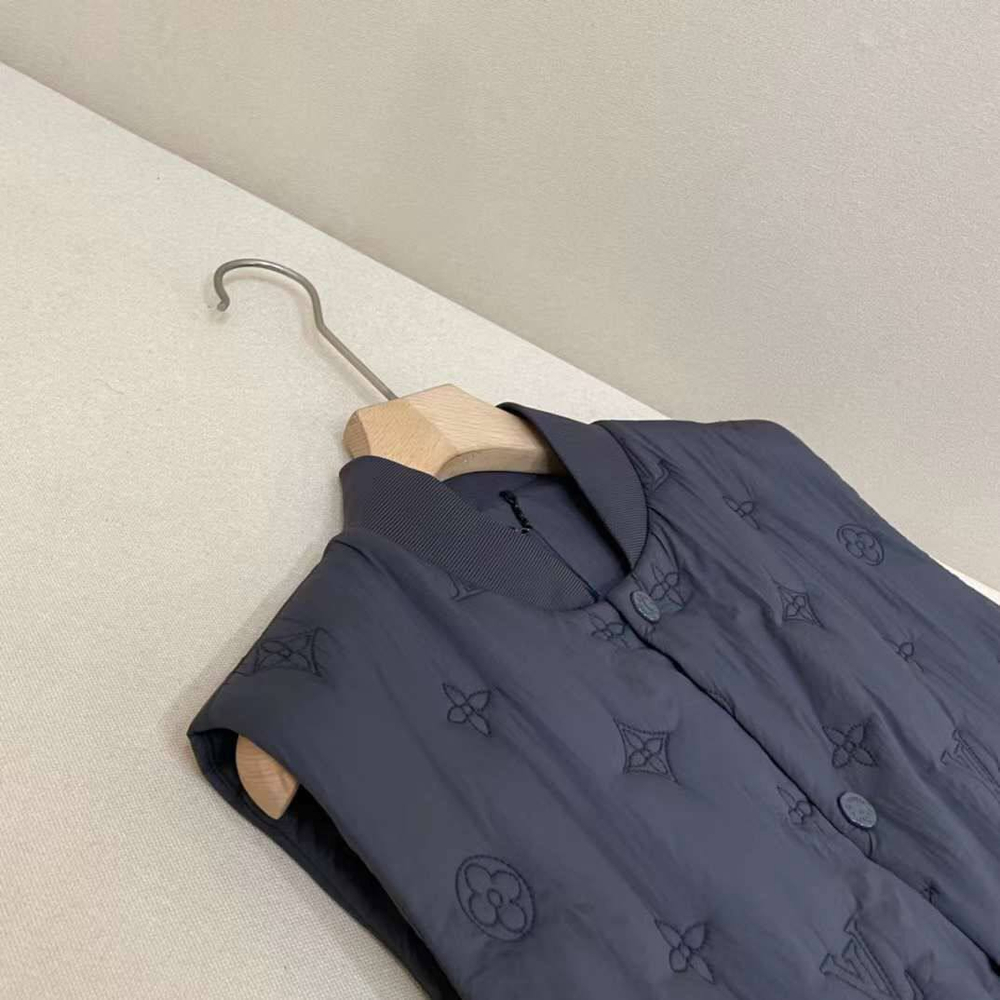 Безрукавка Louis Vuitton