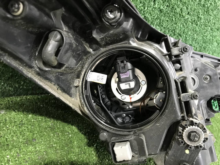 Фара левая KIA Sportage 4 QL (2016-2018) галоген