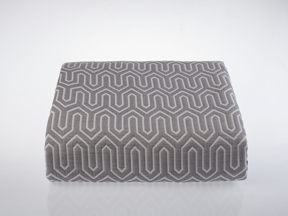 Покрывало 260x280 Claire Batiste Klee серое