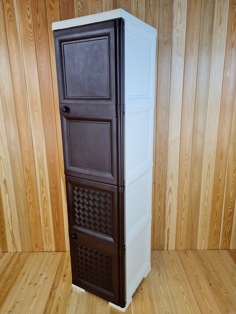 Шкаф высокий, с усиленными рёбрами жёсткости "УЮТ", 40,5х42х161,5 h, 2 дверцы. Цвет: Бежево-коричневый. Арт: Э-047-БД