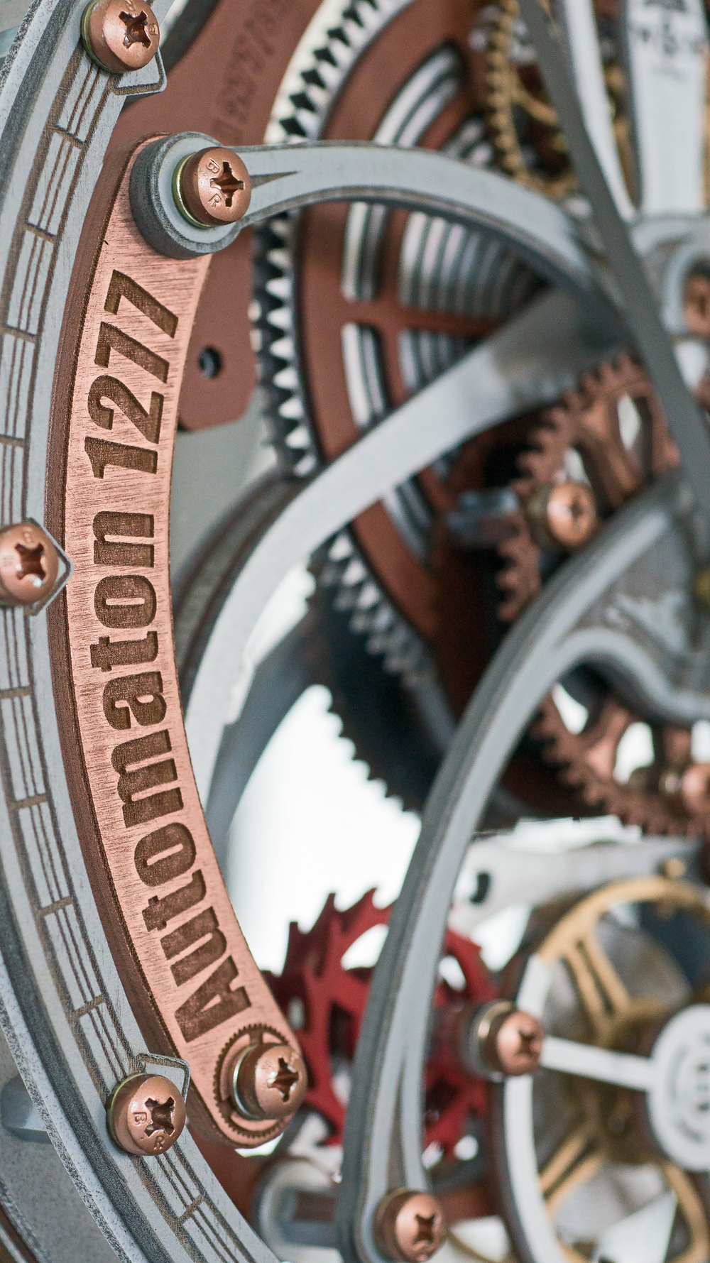 Часы настенные деревянные «Automaton 1277 Tourbillon» бело-серые, кинетические шестерёнки