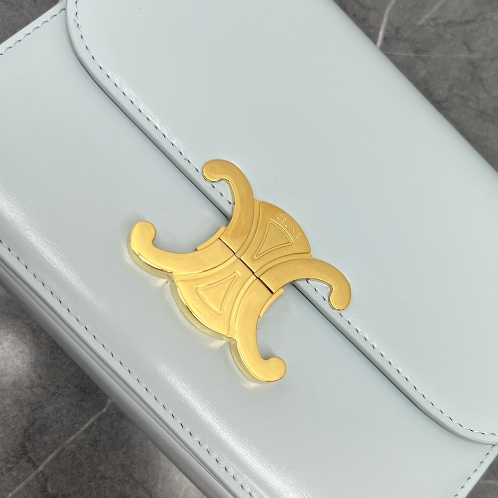 Celine Teen Triomphe Bag 18 cm