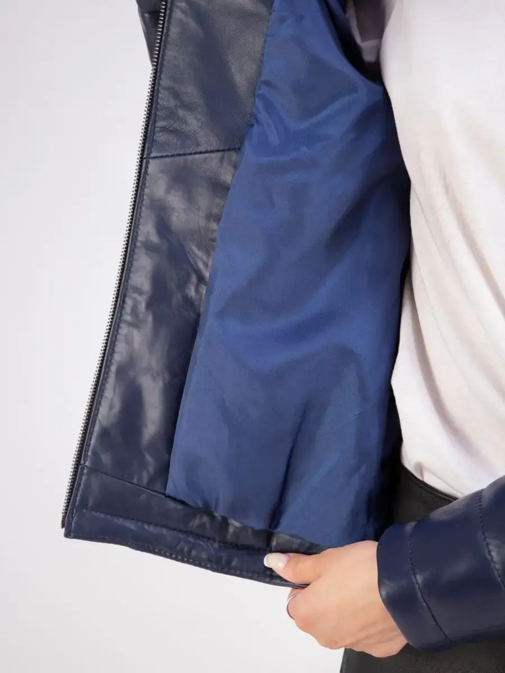 Куртка женская из натуральной кожи короткая Турция