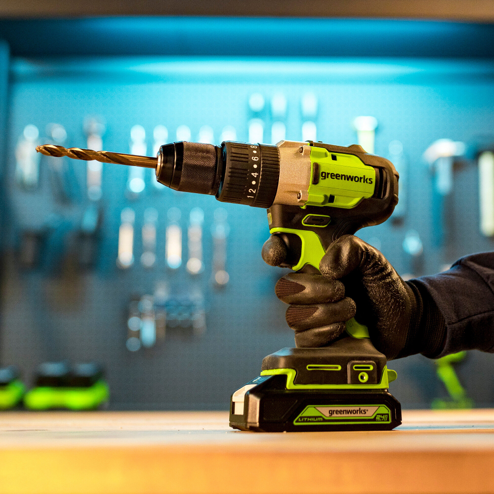 Аккумуляторная ударная дрель-шуруповерт Greenworks 3704107UA