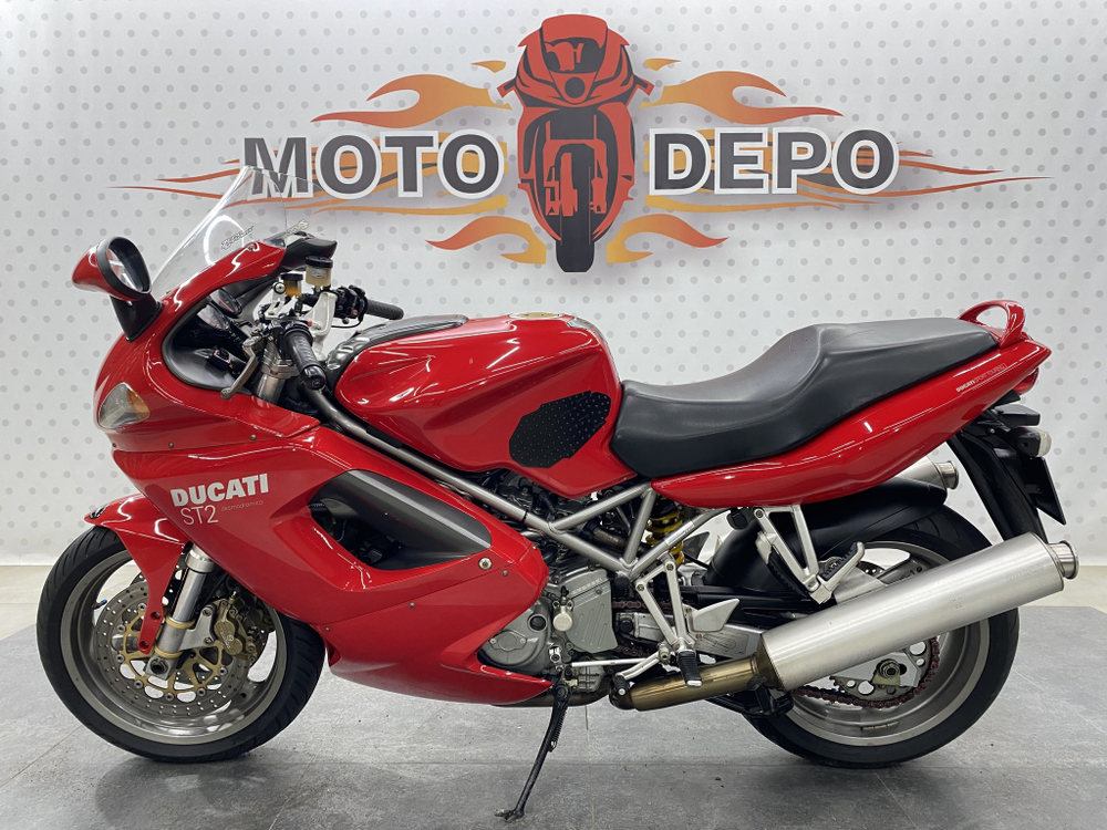 Ducati ST2 , 2001