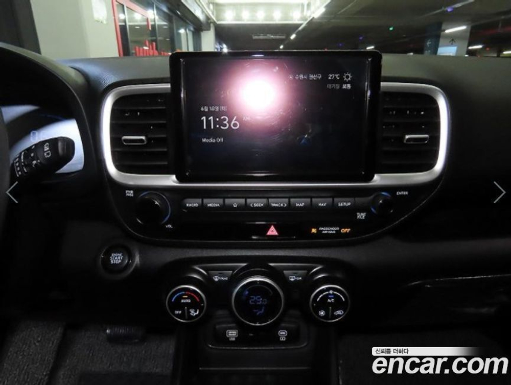 Hyundai Venue 1.6 Premium (12.2022)