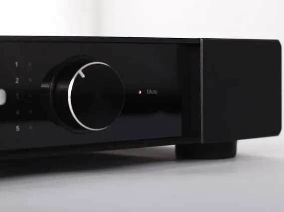 Rega Elex-R Black