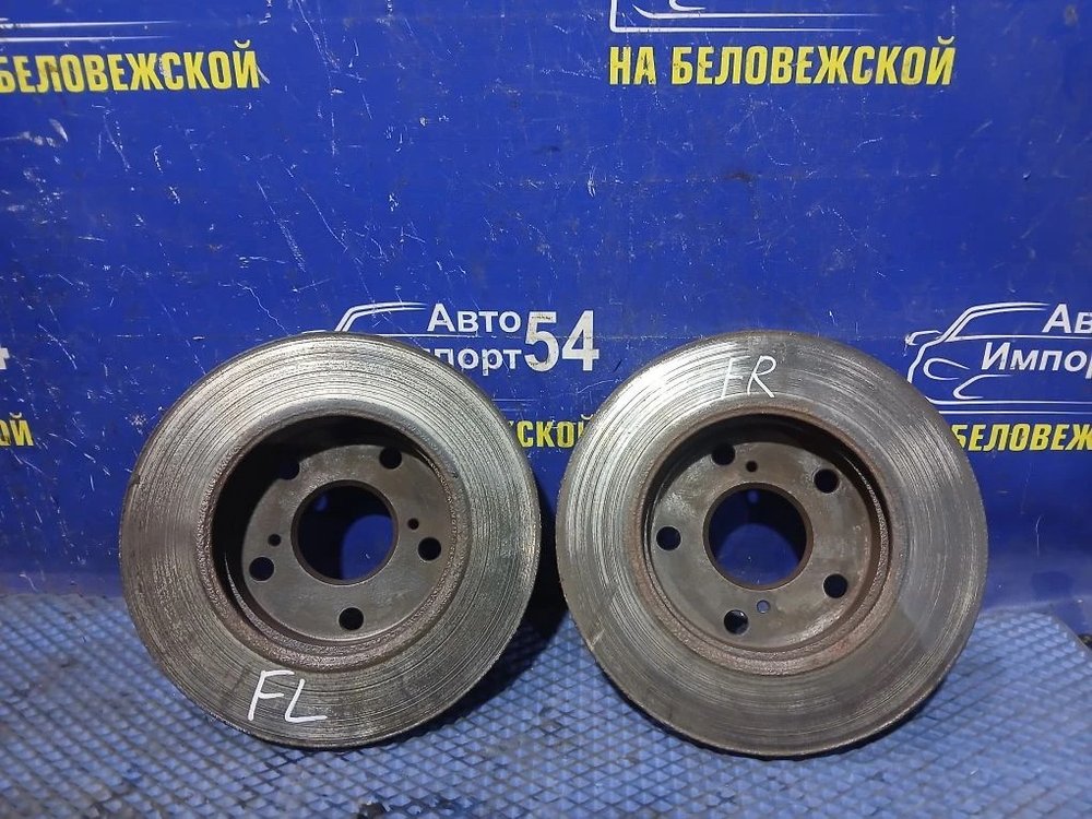 Диск тормозной передний TOYOTA IPSUM 1999