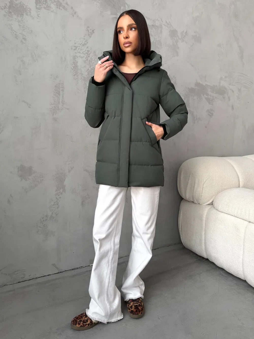 Куртка демисезонная с капюшоном удлиненная