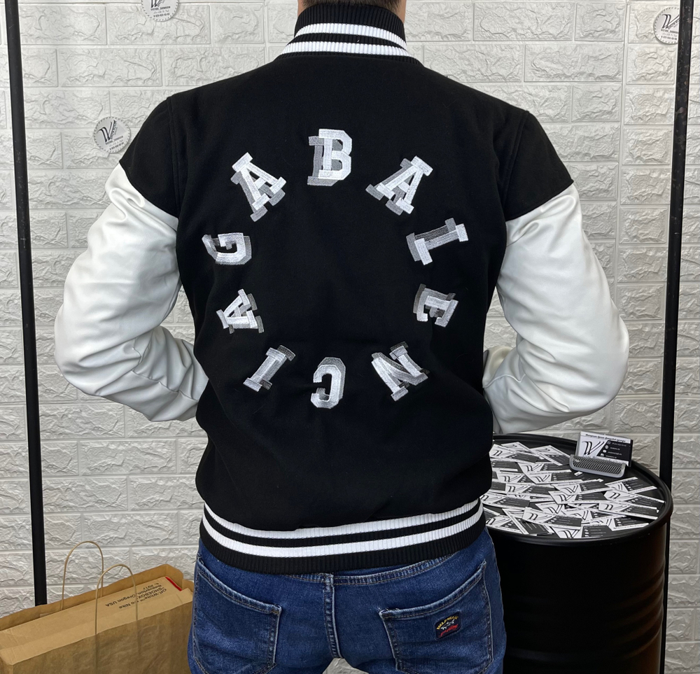 Бомбер Balenciaga