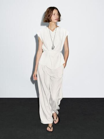 Massimo Dutti Топ из крепа с драпированным вырезом, натуральный, кремовый