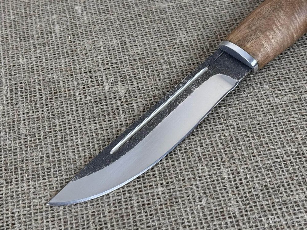 Финский нож Леуку, сталь 95Х18, рукоять орех