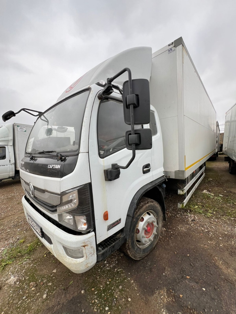 DongFeng C120 Изотермический/рефрижератор 4749DT (Рефрижератор, дизельный, 3.8 л, 166 л.с. МТ)