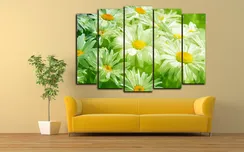 Модульная картина "Ромашки в зеленых тонах"