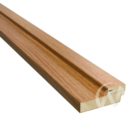 Коробка  ПВХ квадратная; 70*28*2070; с УП миланский орех; с пазом