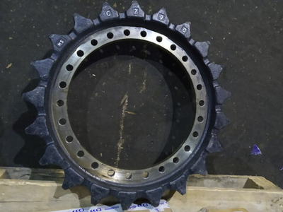 Звездочка CASE CX29 CX300