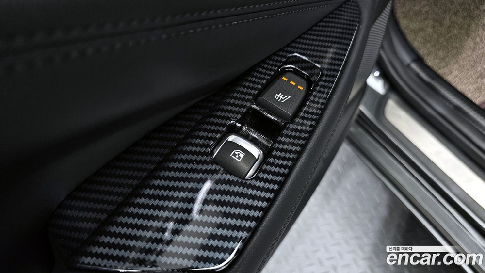 Kia K8 Hybrid Noblesse (10.2021)