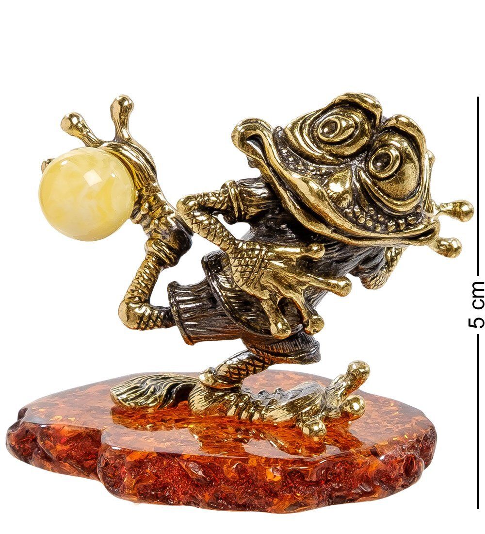 Народные промыслы AM-2200 Фигурка «Лягушка-футболист» (латунь, янтарь)