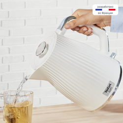 Электрический чайник Tefal Loft KO250130