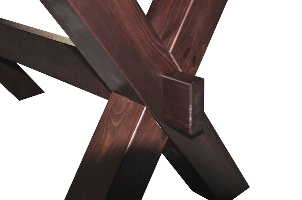 Стол обеденный