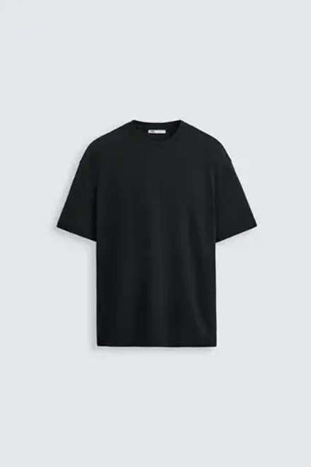 ZARA БАЗОВАЯ ФУТБОЛКА КЛАССИЧЕСКОГО КРОЯ, ЧЕРНЫЙ