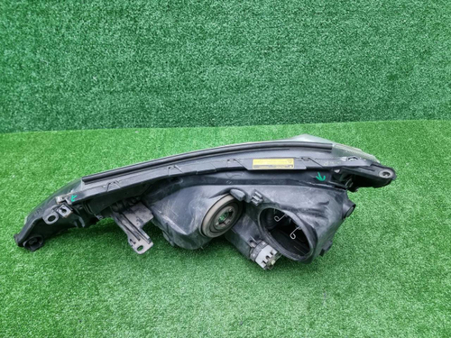 Фара правая Toyota Rav 4 CA40 (2012-2015) ксенон