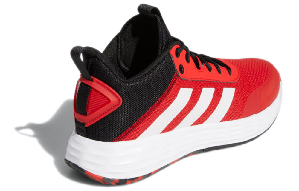 Кроссовки Adidas Ownthegame