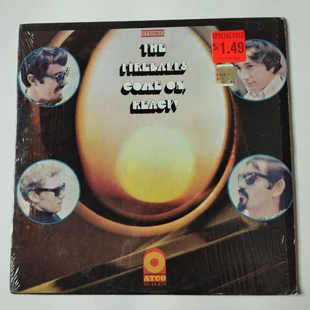 Винтажная виниловая пластинка LP The Fireballs Come On, React (USA 1969)