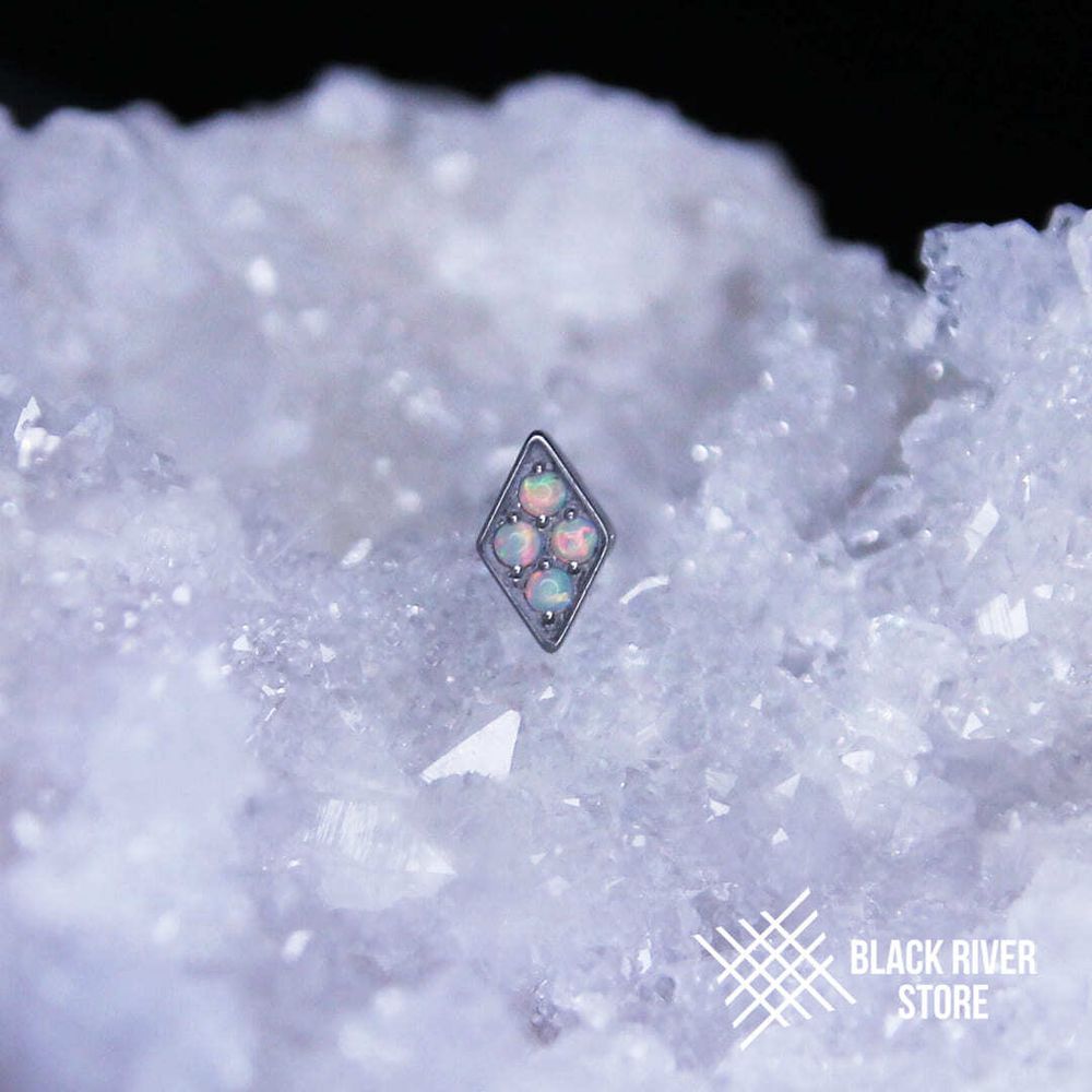 Rhombus 2L 266 Opal #17