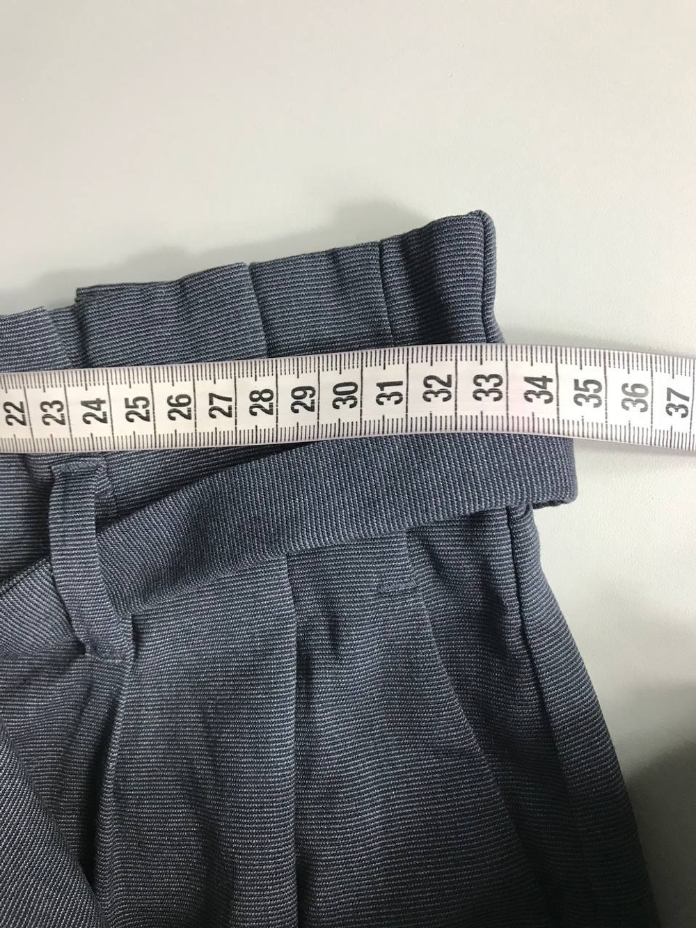 Брюки H&M с завышенной талией, маркировка 36, визуально на 42 размер