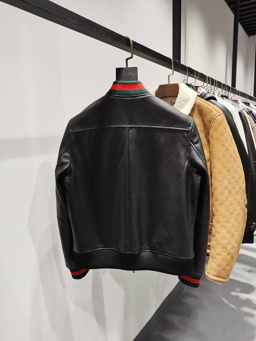 Бомбер Gucci